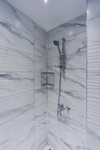 مجمع سكني قيد الانشاء - قريب من البحر - في منطقة اوبا / الانيا 