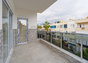 مجمع سكني قيد الانشاء - قريب من البحر - في منطقة اوبا / الانيا 