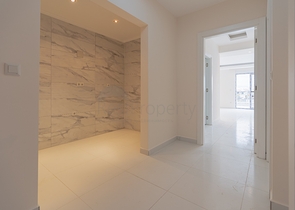 مجمع سكني قيد الانشاء - قريب من البحر - في منطقة اوبا / الانيا 