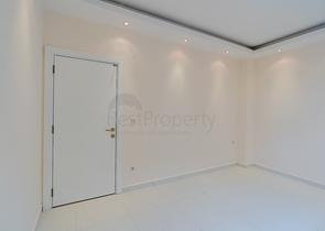 مجمع سكني قيد الانشاء - قريب من البحر - في منطقة اوبا / الانيا 