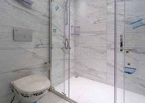 مجمع سكني قيد الانشاء - قريب من البحر - في منطقة اوبا / الانيا 