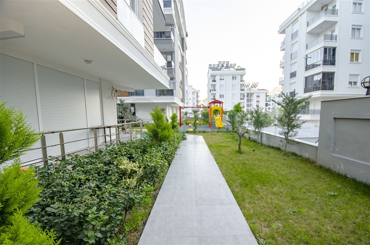  شقة 2 + 1 مع أثاث في هورما كونيالتي