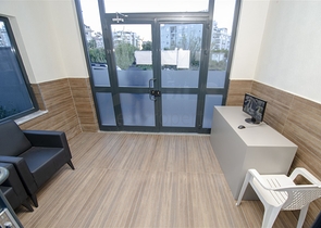  شقة 2 + 1 مع أثاث في هورما كونيالتي