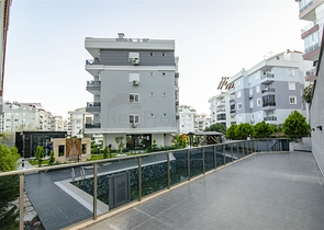  شقة 2 + 1 مع أثاث في هورما كونيالتي