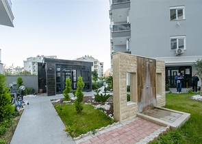  شقة 2 + 1 مع أثاث في هورما كونيالتي