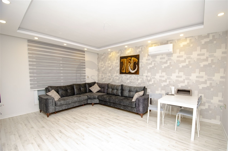 شقة مفروشة من غرفتي نوم ضمن مجمع حديث في كونيالتي /انطاليا 