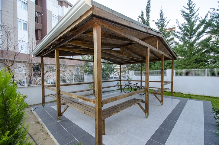 شقة مفروشة من غرفتي نوم ضمن مجمع حديث في كونيالتي /انطاليا 