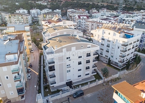 شقة مفروشة من غرفتي نوم ضمن مجمع حديث في كونيالتي /انطاليا 