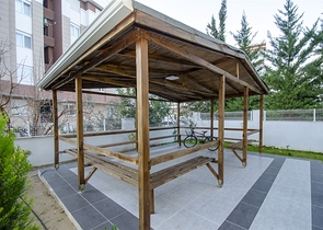 شقة مفروشة من غرفتي نوم ضمن مجمع حديث في كونيالتي /انطاليا 