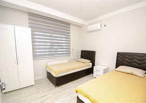 شقة مفروشة من غرفتي نوم ضمن مجمع حديث في كونيالتي /انطاليا 