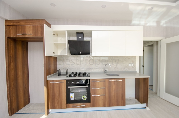 2 + 1 شقة مطلة على البحر في منطقة كونيالتي في أنطاليا