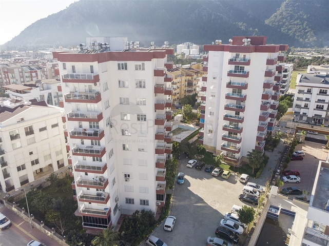 2 + 1 شقة مطلة على البحر في منطقة كونيالتي في أنطاليا