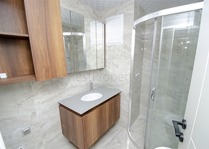 2 + 1 شقة مطلة على البحر في منطقة كونيالتي في أنطاليا