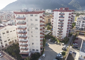 2 + 1 شقة مطلة على البحر في منطقة كونيالتي في أنطاليا