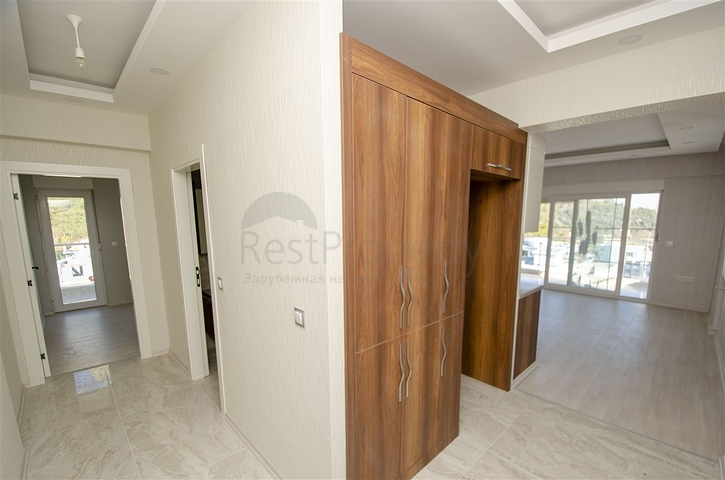 شقة مجددة 2 + 1  في كونيالتي أنطاليا