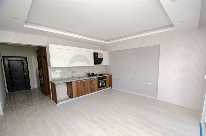 شقة مجددة 2 + 1  في كونيالتي أنطاليا