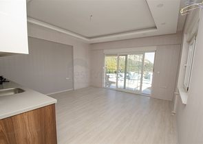 شقة مجددة 2 + 1  في كونيالتي أنطاليا