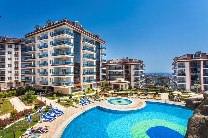 فيلا مع مسبح خاص -ضمن مجمع سكني 5 نجوم - في جيكجلي / الانيا 