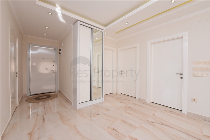 فيلا مع مسبح خاص -ضمن مجمع سكني 5 نجوم - في جيكجلي / الانيا 