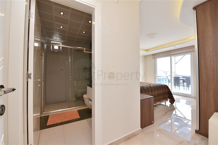 فيلا مع مسبح خاص -ضمن مجمع سكني 5 نجوم - في جيكجلي / الانيا 