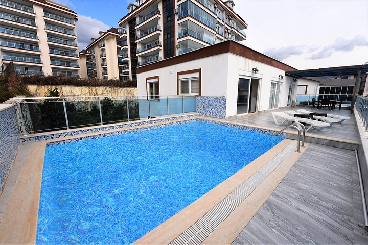 فيلا مع مسبح خاص -ضمن مجمع سكني 5 نجوم - في جيكجلي / الانيا 