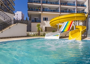 فيلا مع مسبح خاص -ضمن مجمع سكني 5 نجوم - في جيكجلي / الانيا 