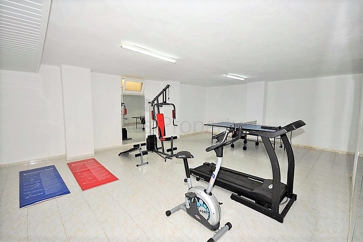 اطلالة بحرية - شقة مفروشة - تصميم غرفتين وصالة - في مهموتلار / الانيا 