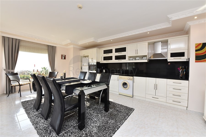 اطلالة بحرية - شقة مفروشة - تصميم غرفتين وصالة - في مهموتلار / الانيا 