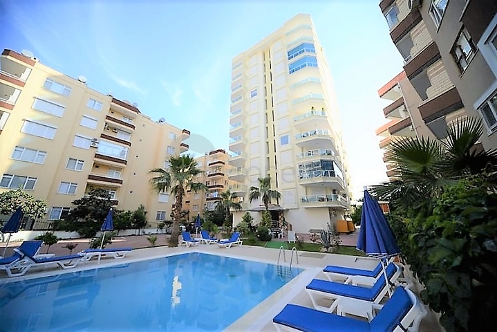 اطلالة بحرية - شقة مفروشة - تصميم غرفتين وصالة - في مهموتلار / الانيا 