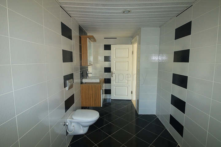 اطلالة بحر - شقة 4 غرف وصالة - في مهموتلار / الانيا 