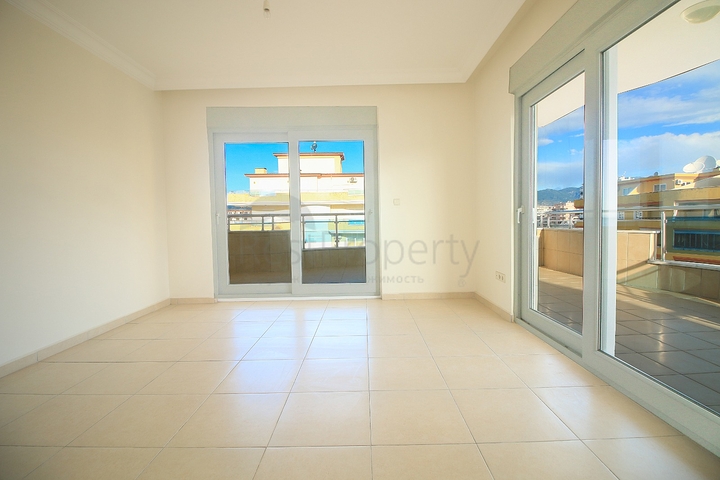 اطلالة بحر - شقة 4 غرف وصالة - في مهموتلار / الانيا 