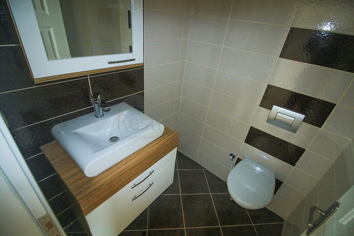 اطلالة بحر - شقة 4 غرف وصالة - في مهموتلار / الانيا 