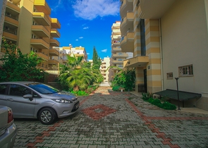 اطلالة بحر - شقة 4 غرف وصالة - في مهموتلار / الانيا 