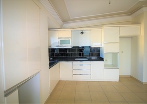 اطلالة بحر - شقة 4 غرف وصالة - في مهموتلار / الانيا 