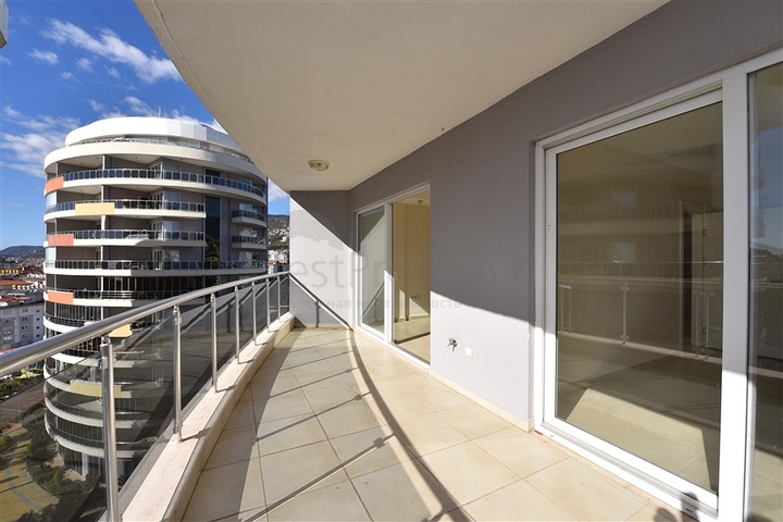 مجمع بخدمات 5 نجوم - شقة تصميم 1+1 - في منطقة جيكجلي الراقية / الانيا 