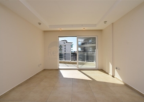 مجمع بخدمات 5 نجوم - شقة تصميم 1+1 - في منطقة جيكجلي الراقية / الانيا 