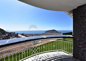 فيلا  -اطلالة بحر وقلعة - تصميم 4 غرف وصالة - في مركز الانيا 