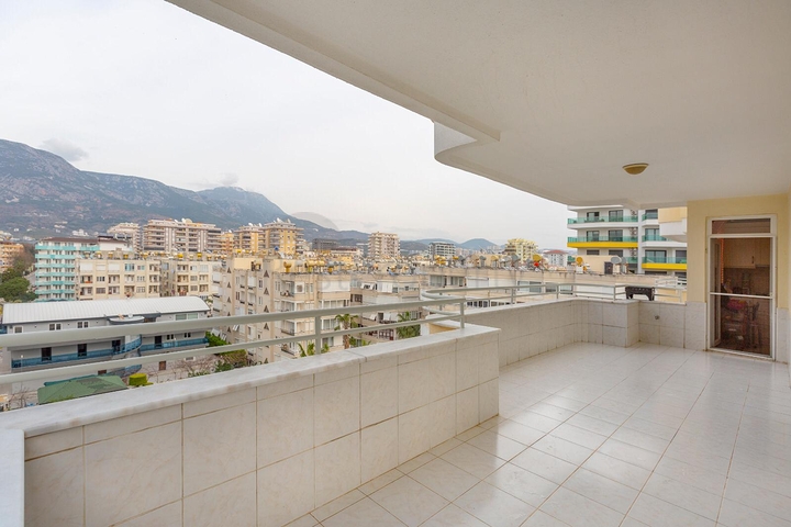 ضمن اول صف على البحر - شقة غرفتين وصالة -مفروشة - في مهموتلار / الانبا 