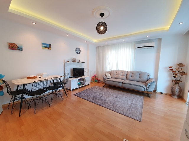 شقة غرفة وصالة - مفروشة -ضمن مجمع سكني - في مهموتلار / الانيا 