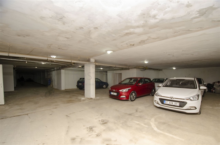 شقة واسعة  3 + 1 مع الأثاث في هورما  كونيالتي أنطاليا