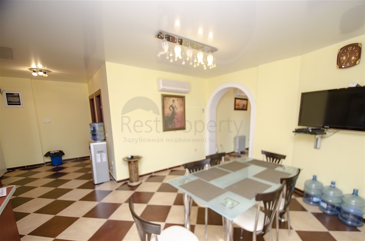 شقة واسعة  3 + 1 مع الأثاث في هورما  كونيالتي أنطاليا