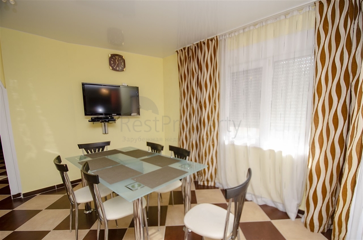 شقة واسعة  3 + 1 مع الأثاث في هورما  كونيالتي أنطاليا