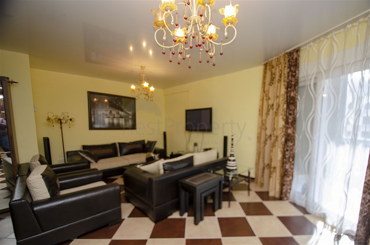 شقة واسعة  3 + 1 مع الأثاث في هورما  كونيالتي أنطاليا