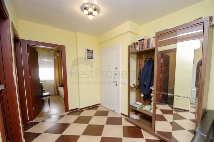 شقة واسعة  3 + 1 مع الأثاث في هورما  كونيالتي أنطاليا