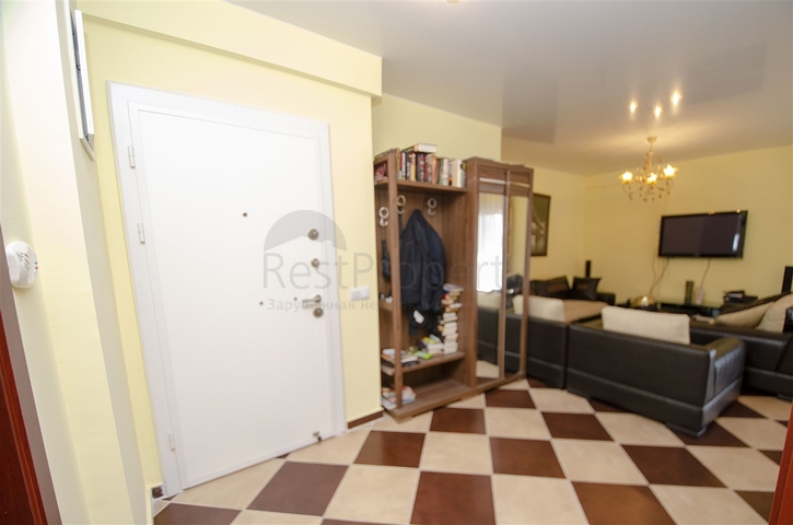 شقة واسعة  3 + 1 مع الأثاث في هورما  كونيالتي أنطاليا