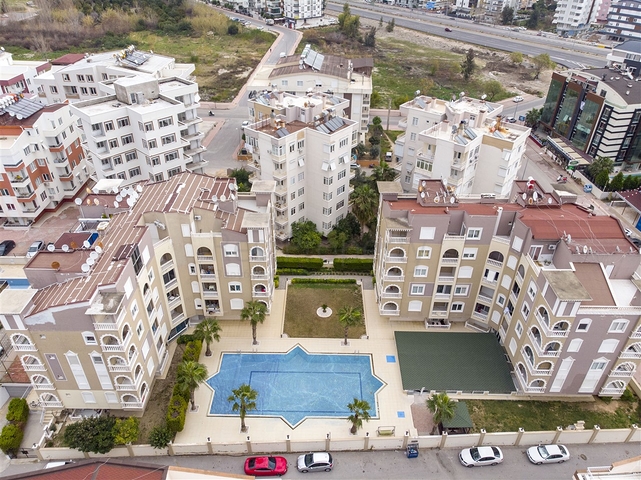 شقة واسعة  3 + 1 مع الأثاث في هورما  كونيالتي أنطاليا