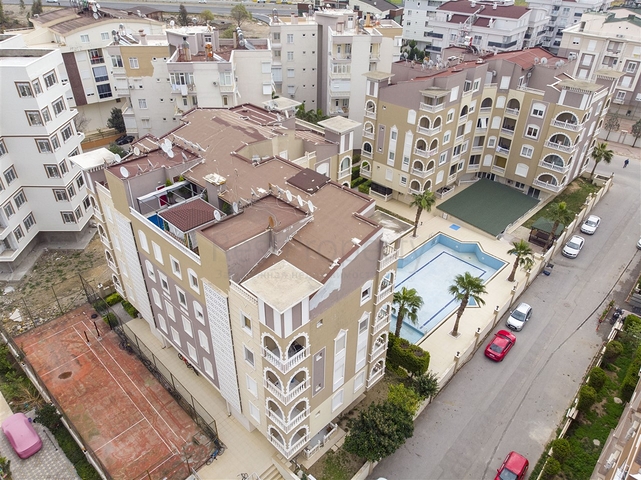 شقة واسعة  3 + 1 مع الأثاث في هورما  كونيالتي أنطاليا