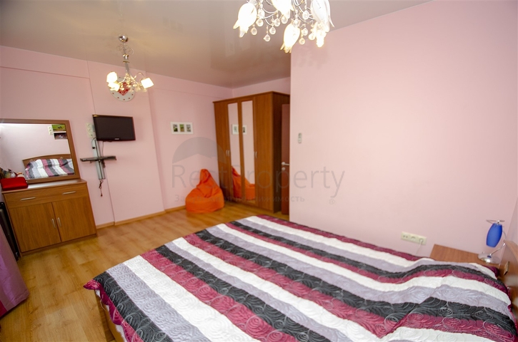 شقة واسعة  3 + 1 مع الأثاث في هورما  كونيالتي أنطاليا