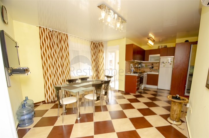 شقة واسعة  3 + 1 مع الأثاث في هورما  كونيالتي أنطاليا