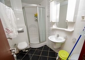 شقة واسعة  3 + 1 مع الأثاث في هورما  كونيالتي أنطاليا